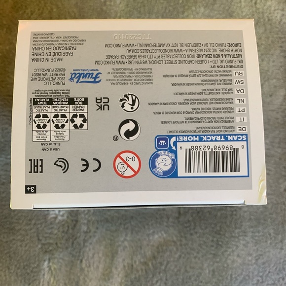 Funko Pop! Television Netflix Stranger Things 4 Eleven # 1238 2022 Release - Picture 3 of 7